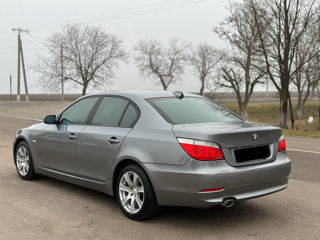 BMW 5 Series foto 4