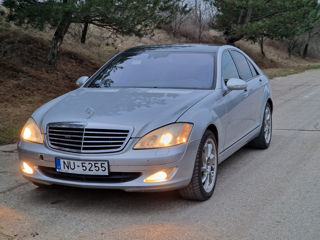 Mercedes S-Class