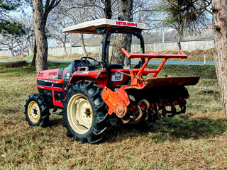 Mitsubishi MT 25 foto 5