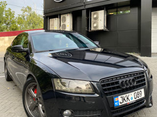 Audi A5 foto 1