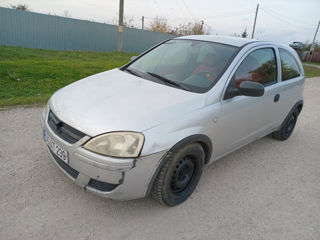 Opel Corsa foto 4