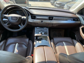 Audi A8 foto 6