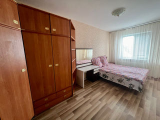 3-х комнатная квартира, 68 м², Ботаника, Кишинёв