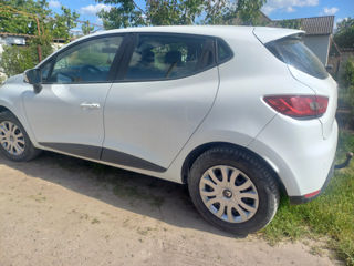 Renault Clio foto 5