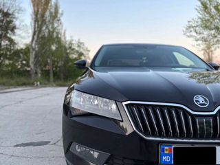 Skoda Superb foto 6