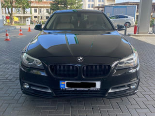 BMW 5 Series foto 2