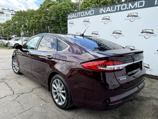 Ford Fusion foto 3