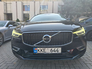 Volvo XC60 foto 1