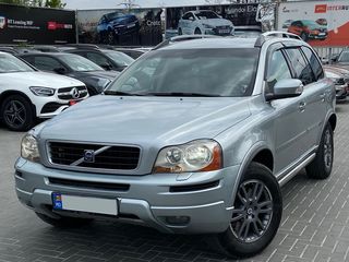 Volvo XC90 foto 1