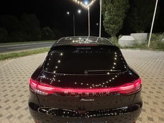 Porsche Macan foto 1