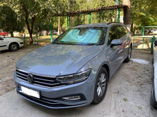 Volkswagen Passat foto 3