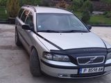 Volvo V70 foto 2