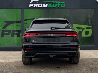 Audi Q8 foto 5