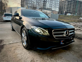 Mercedes E-Class foto 9