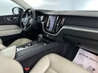 Volvo XC60 foto 12