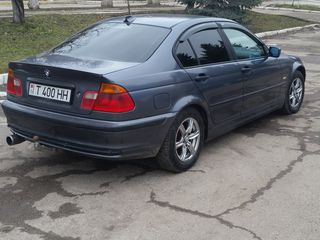 BMW 3 Series foto 7