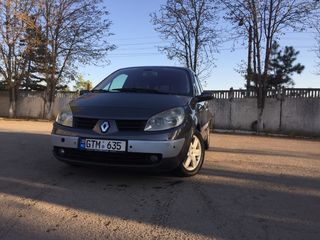 Renault Scenic foto 2