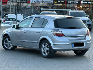 Opel Astra foto 3