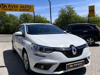 Renault Megane фото 2