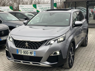 Peugeot 5008 foto 2