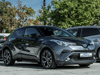 Toyota C-HR foto 4