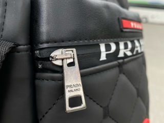 Prada foto 2