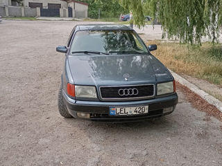 Audi 100 foto 8