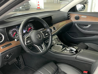 Mercedes E-Class foto 3