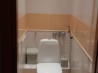 Apartament cu 2 camere, 56 m², Botanica, Chișinău foto 7