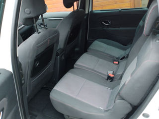 Renault Grand Scenic foto 8