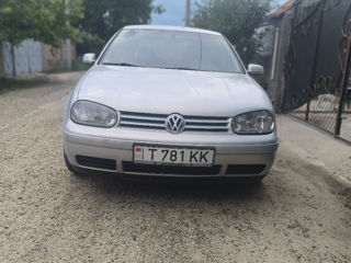 Volkswagen Golf foto 2