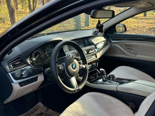 BMW 5 Series foto 7