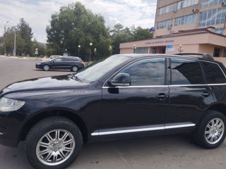 Volkswagen Touareg foto 4