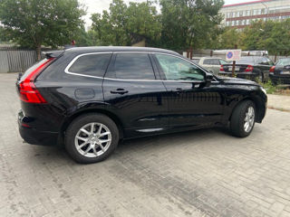 Volvo XC60 foto 2