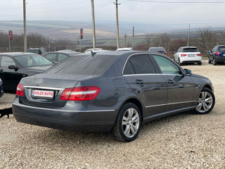 Mercedes E-Class foto 2