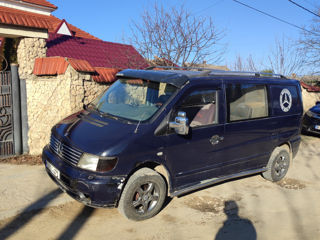 Mercedes Vito foto 2