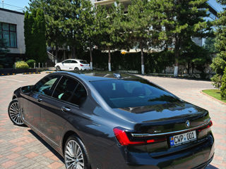 BMW 7 Series foto 4