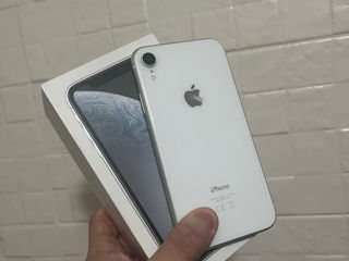 iPhone XR 64gb