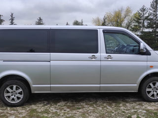 Volkswagen Caravelle foto 7