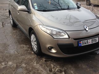 Renault Megane foto 1