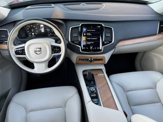 Volvo XC90 foto 9