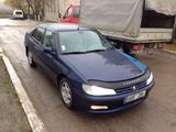 Peugeot 406 foto 1