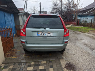 Volvo XC90 foto 4