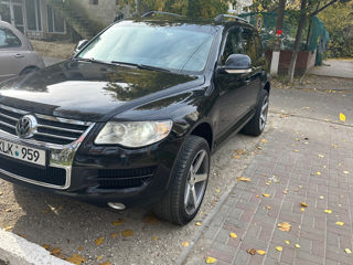 Volkswagen Touareg foto 2