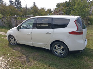 Renault Grand Scenic foto 4