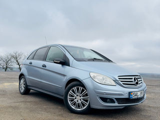 Mercedes B-Class