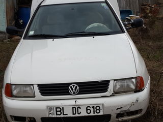 Volkswagen Caddy foto 1