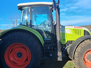 Tractor  CLAAS foto 4