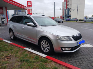 Skoda Octavia foto 1