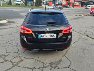 Peugeot 308 foto 2